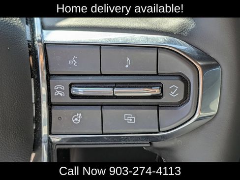 Used 2025 GMC Yukon Elevation w/ Elevation Premium Package AWD/4WD image 23