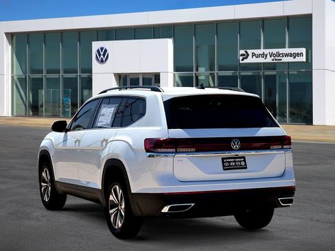 New 2026 Volkswagen Atlas SE FWD image 6