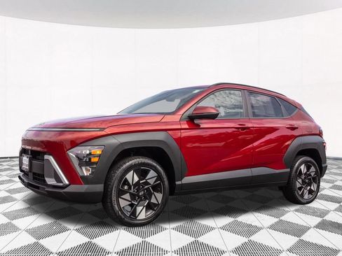 Used 2024 Hyundai Kona SEL AWD/4WD image 6