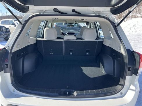 Used 2022 Subaru Forester image 24