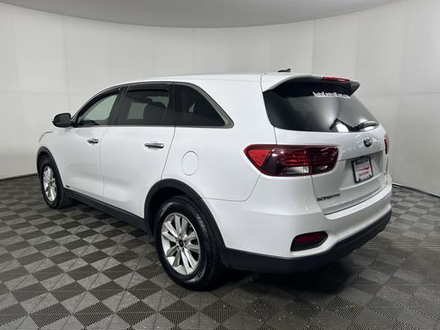 Used 2019 Kia Sorento AWD image 7