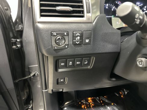 Certified 2022 Lexus GX 460 Premium AWD/4WD image 38