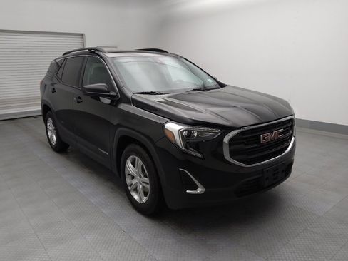 Used 2020 GMC Terrain SLE w/ Driver Convenience Package image 13