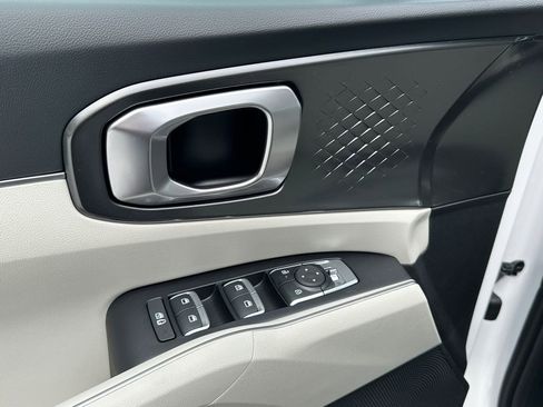 New 2026 Kia Sorento S w/ S Panoramic Sunroof Package image 19