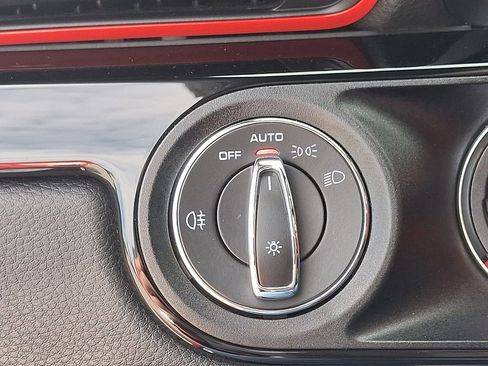 Used 2019 Porsche 911 Carrera T image 24