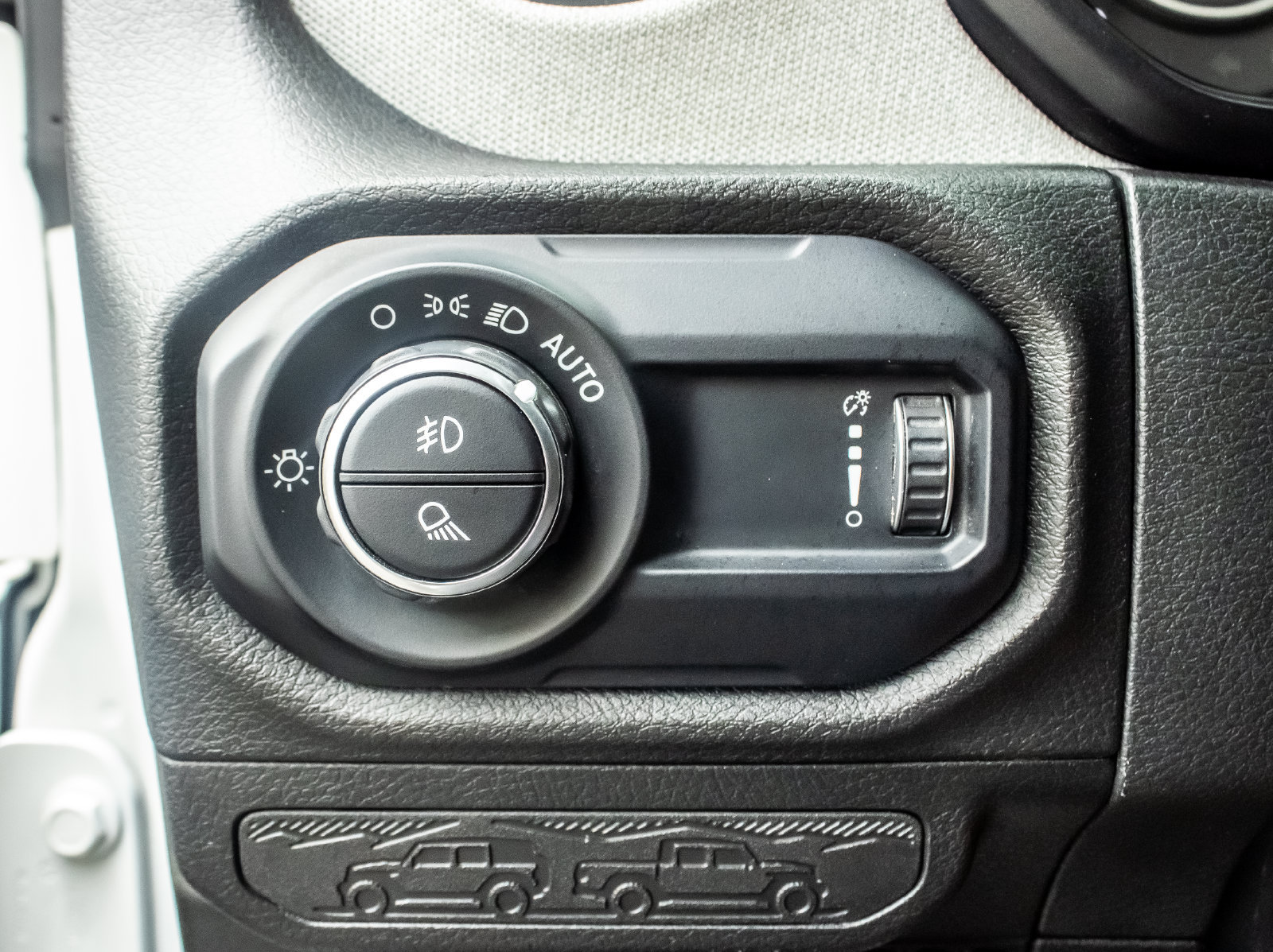 Used 2025 Jeep Gladiator Sport AWD/4WD image 18