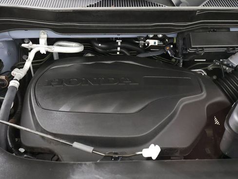 Used 2025 Honda Ridgeline Black Edition image 22