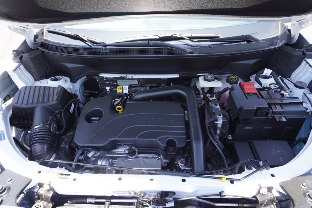 New 2026 GMC Terrain AT4 w/ Technology Package II AWD/4WD image 9