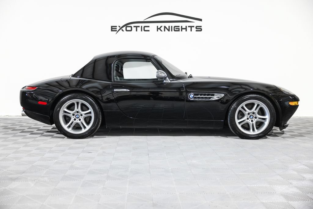 Used 2002 BMW Z8 RWD image 1