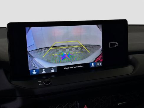 Used 2024 Honda Accord Sport image 16