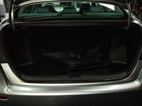 Used 2023 Honda Accord Touring image 7