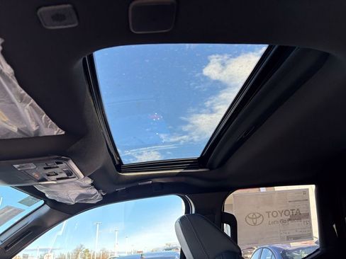 New 2026 Toyota Tacoma TRD Off-Road image 11