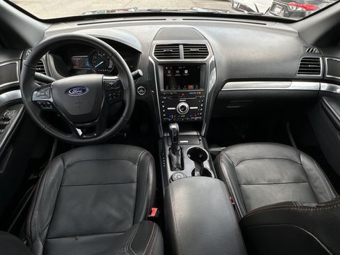 Used 2018 Ford Explorer Sport w/ Equipment Group 401A AWD/4WD image 23