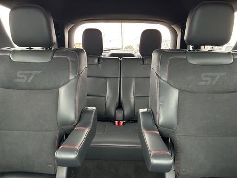 Used 2026 Ford Explorer ST image 41