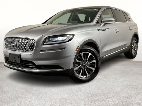 Used 2023 Lincoln Nautilus Reserve image 15