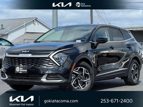 Certified 2025 Kia Sportage LX FWD image 1