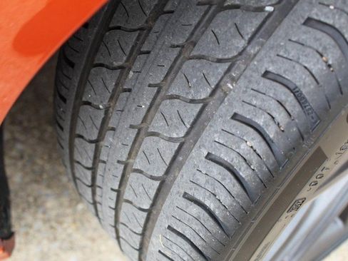 Used 2023 Cadillac CT4 Sport image 9