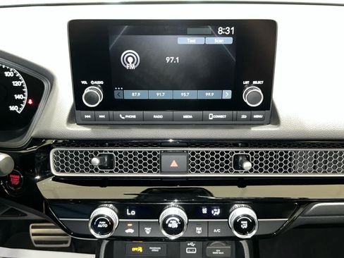 Used 2024 Honda Civic Sport image 25