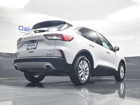 Used 2020 Ford Escape SE FWD image 43