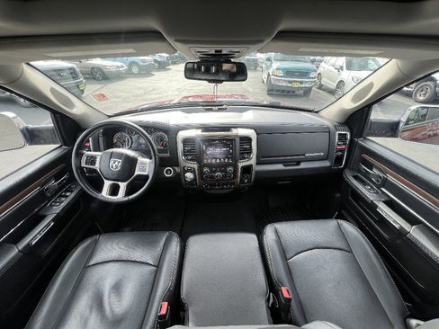 Used 2016 RAM 1500 Laramie w/ Convenience Group image 15
