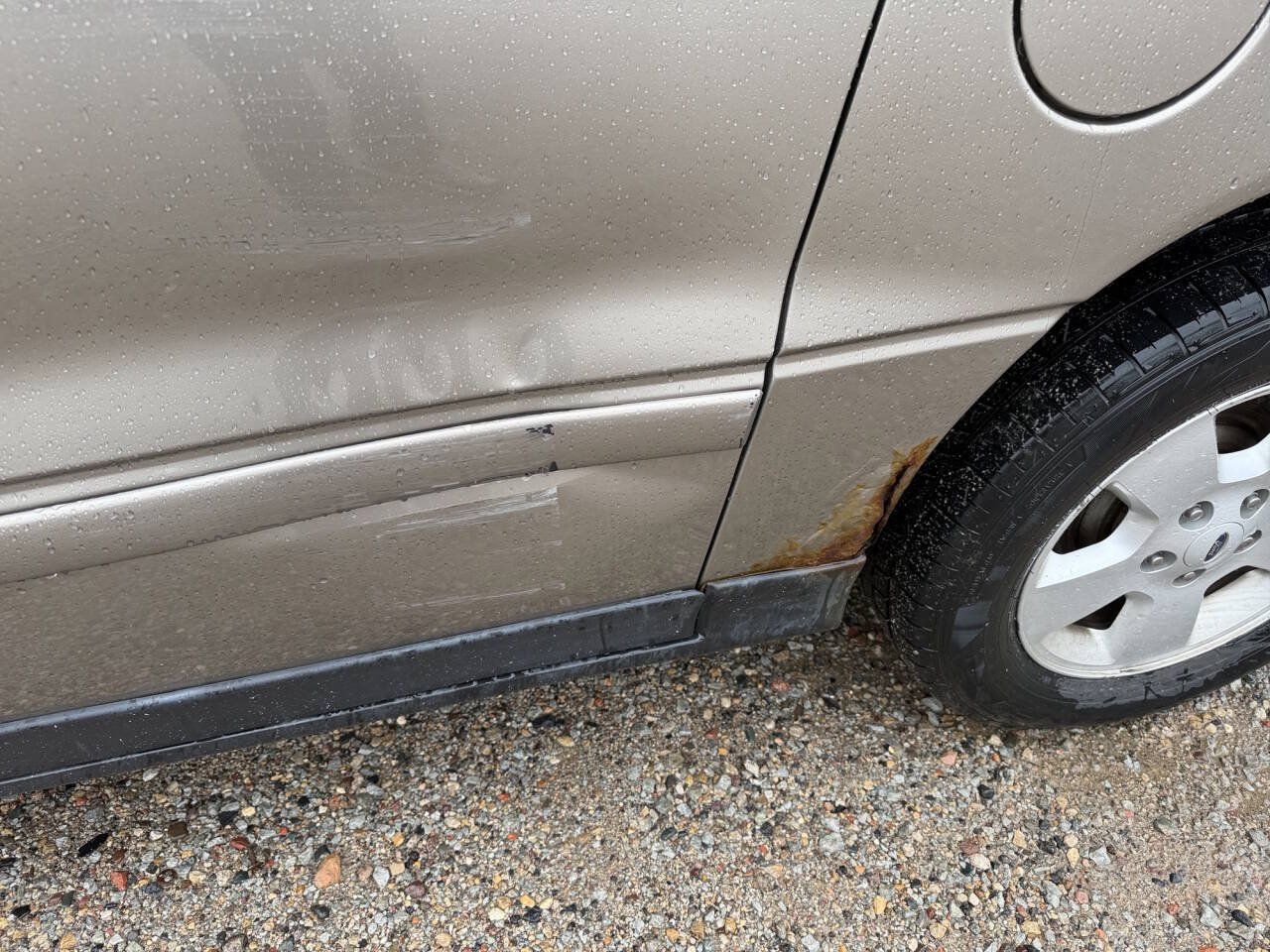 Used 2004 Ford Freestar SES FWD image 41