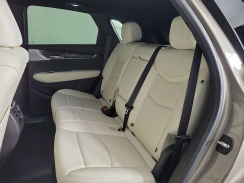 Certified 2023 Cadillac XT5 Sportv w/ Technology Package AWD/4WD image 12