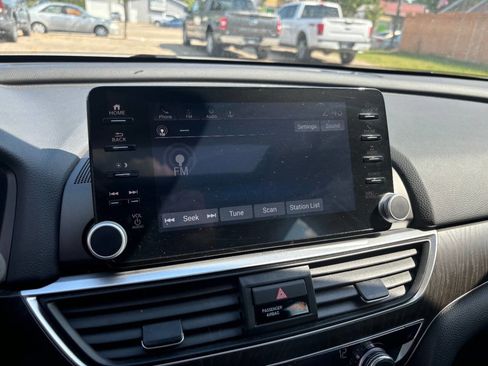 Used 2022 Honda Accord EX-L image 19