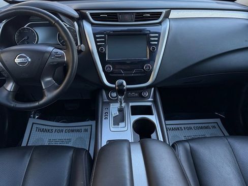 Used 2020 Nissan Murano SL w/ Moonroof Package AWD/4WD image 16