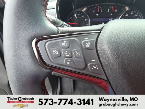 Certified 2023 Chevrolet Equinox RS w/ RS Leather Package AWD/4WD image 18