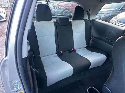 Used 2014 Toyota Yaris LE image 16