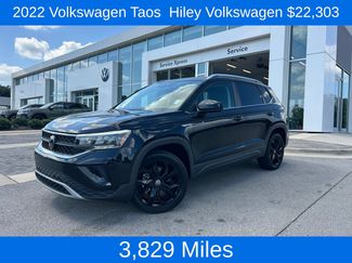 Used 2022 Volkswagen Taos SE w/ Driver Assistance Package FWD 360° Tour