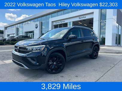 Used 2022 Volkswagen Taos SE w/ Driver Assistance Package