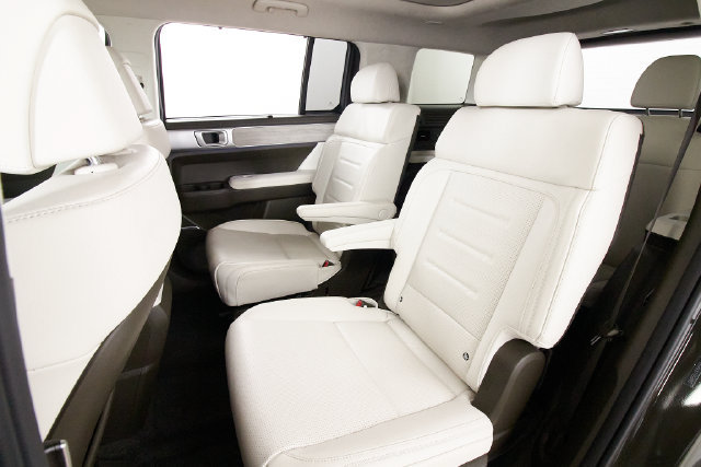Used 2024 Hyundai Santa Fe Calligraphy AWD/4WD image 23