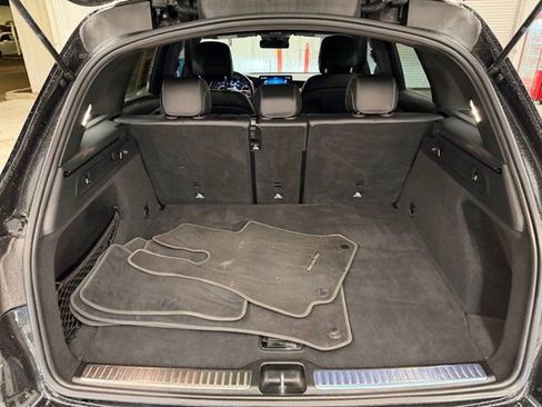 Used 2022 Mercedes-Benz GLC 300 4MATIC image 37
