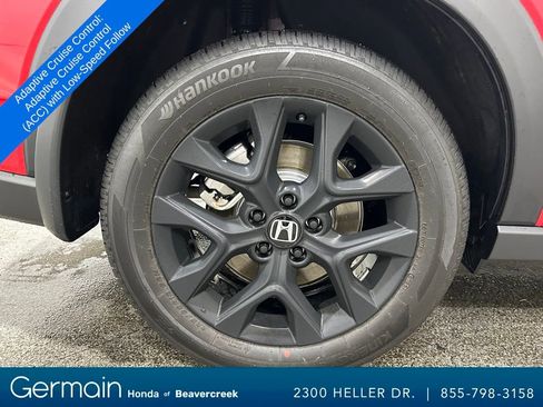 Used 2025 Honda HR-V Sport image 12