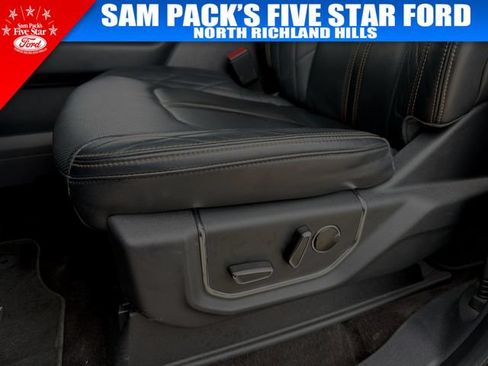 Used 2023 Ford Expedition Platinum RWD image 14