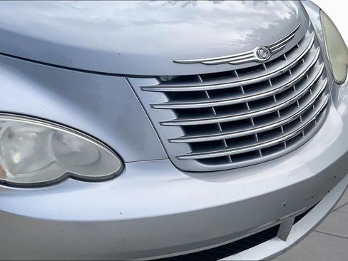 Used 2007 Chrysler PT Cruiser Touring FWD image 28