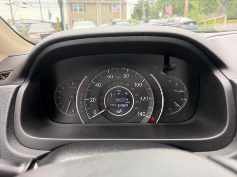 Used 2016 Honda CR-V SE image 12