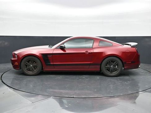Used 2014 Ford Mustang Coupe RWD image 4