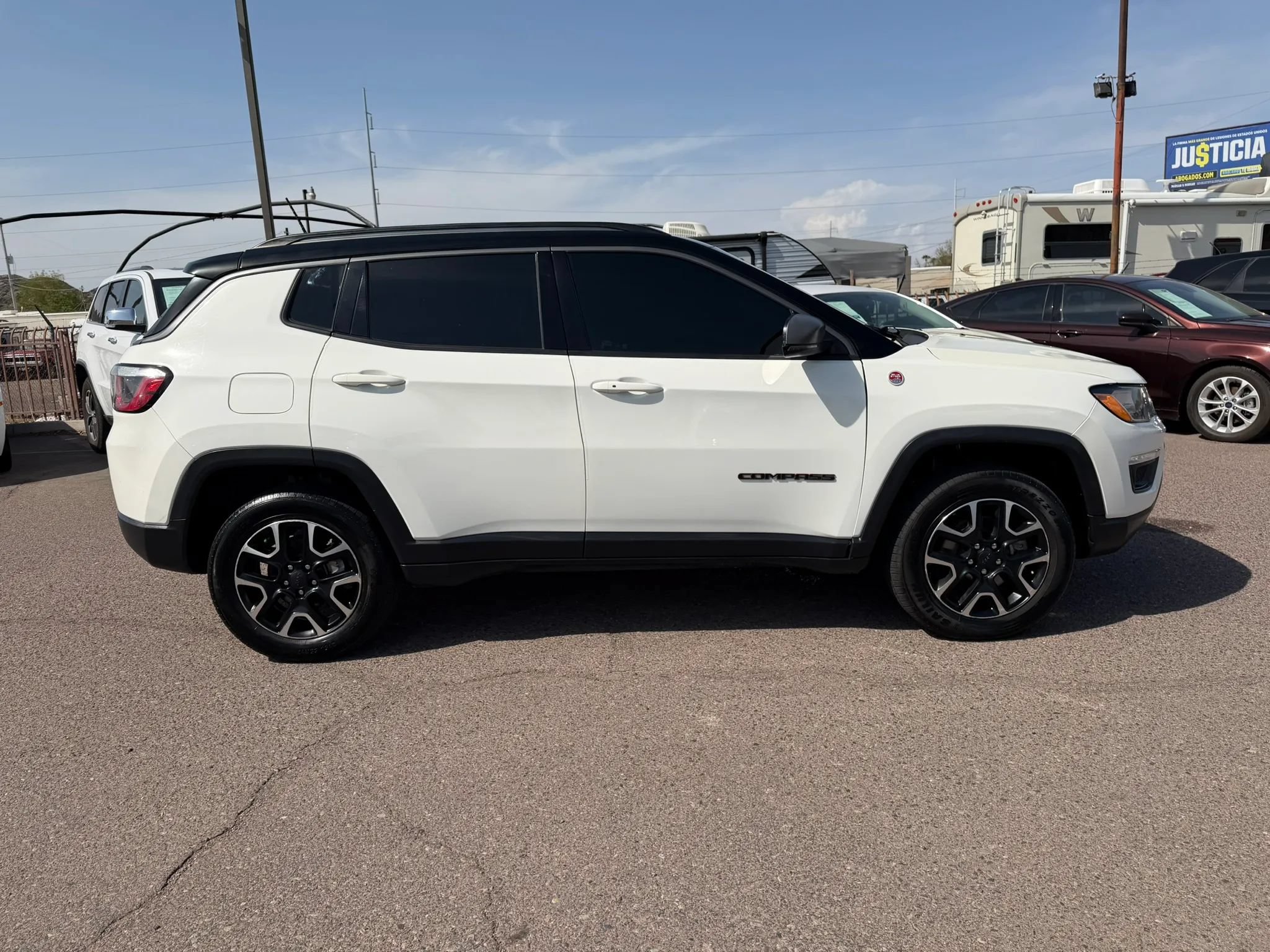 Used 2019 Jeep Compass Trailhawk w/ Popular Equipment Group AWD/4WD image 4