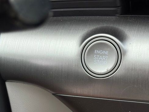 Used 2025 Hyundai Kona SEL AWD/4WD image 18