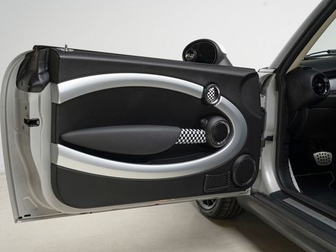 Used 2013 MINI Cooper S FWD image 22
