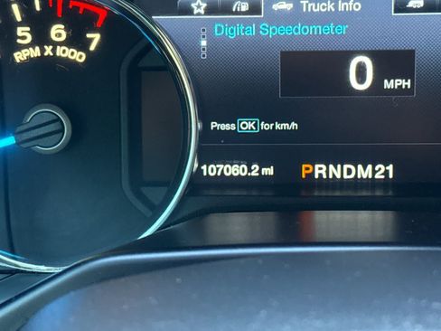 Used 2016 Ford F150 Lariat w/ Equipment Group 502A Luxury AWD/4WD image 25