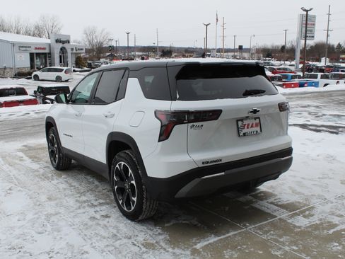 New 2026 Chevrolet Equinox LT image 5