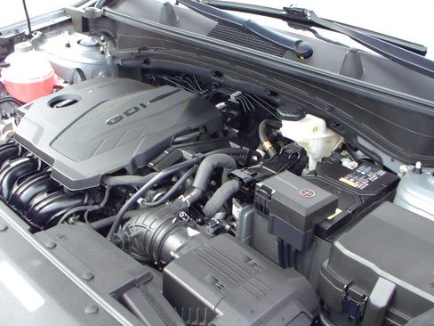 Used 2025 Kia Sportage LX FWD image 26