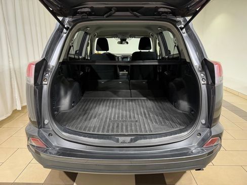 Used 2018 Toyota RAV4 LE w/ All Weather Liner Package AWD/4WD image 12
