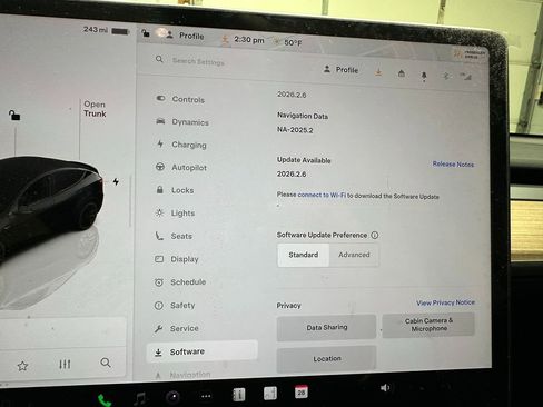 Used 2024 Tesla Model Y Performance image 37