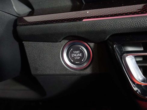 Used 2024 Chevrolet Traverse RS w/ LPO, Floor Liner Package AWD/4WD image 45