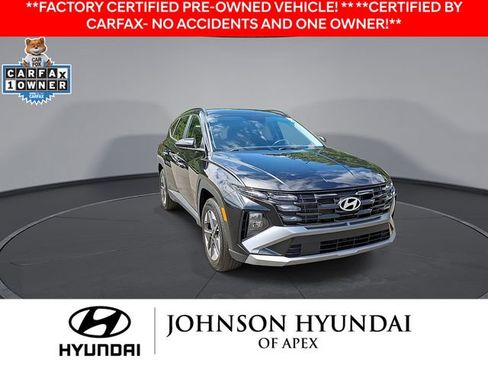 Certified 2025 Hyundai Tucson SEL FWD image 2