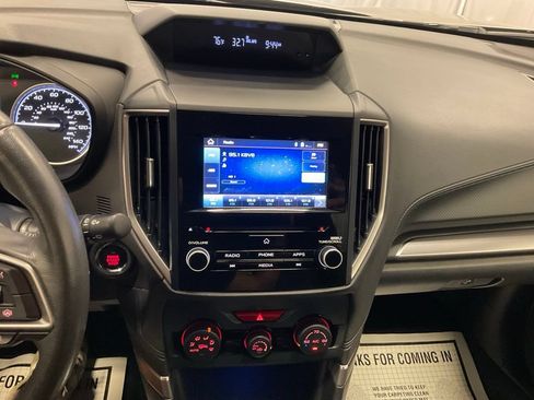 Used 2021 Subaru Forester Premium AWD/4WD image 19